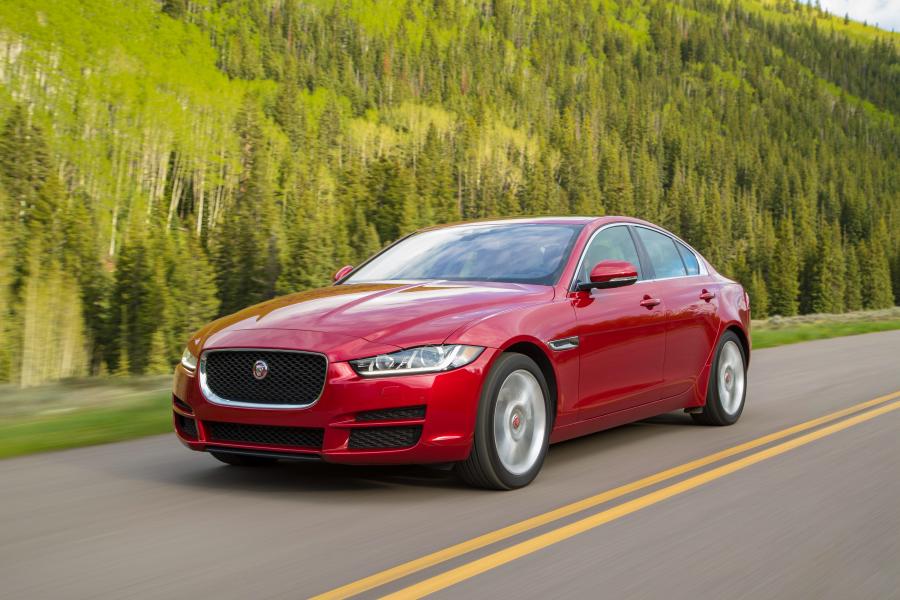 Jaguar XE 20d Prestige AWD (NA) '2016